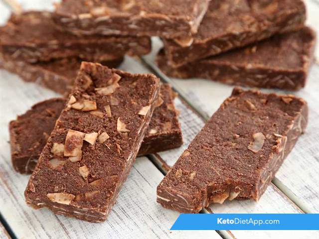 Chocolate & coconut protein bars