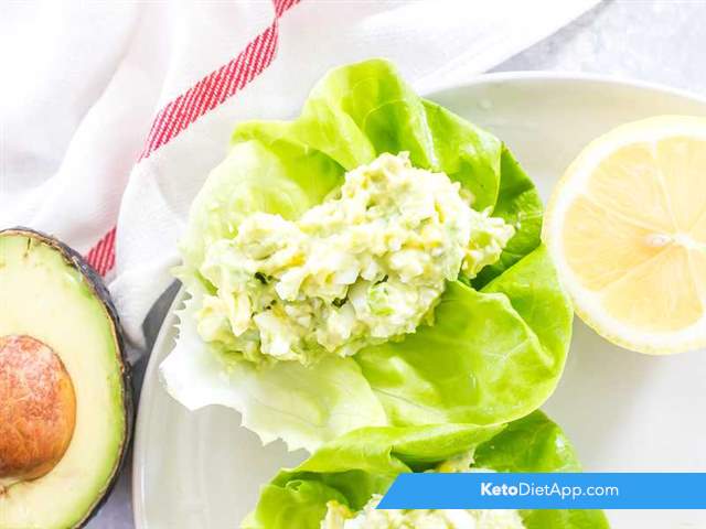 Avocado & egg lettuce cups