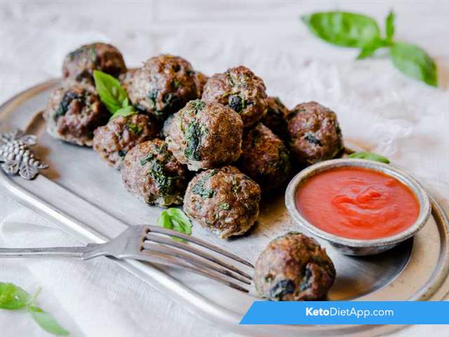 Make-ahead spinach meatballs