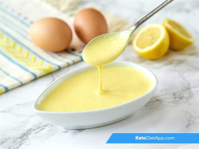 Classic Hollandaise sauce