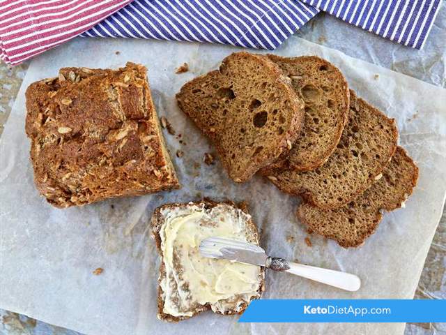 Fluffy grain-free sunflower bread