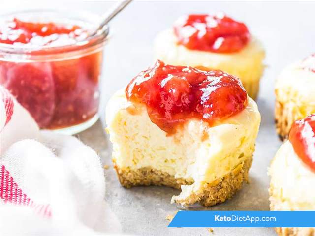 Easy keto cheesecake bites