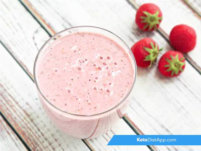 Strawberry protein smoothie