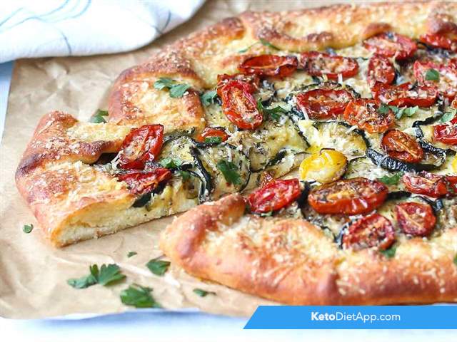 Zucchini & tomato cheese galette