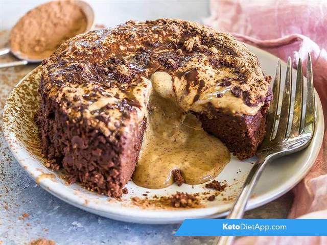 Almond butter lava cake